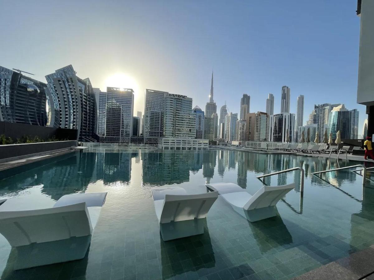 Exclusive 1br In Business Bay - Burj Khalifa And Canal View Apartment