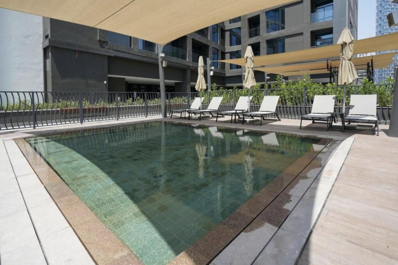 Apartment Exclusive 1br In Business Bay - Burj Khalifa And Canal View *